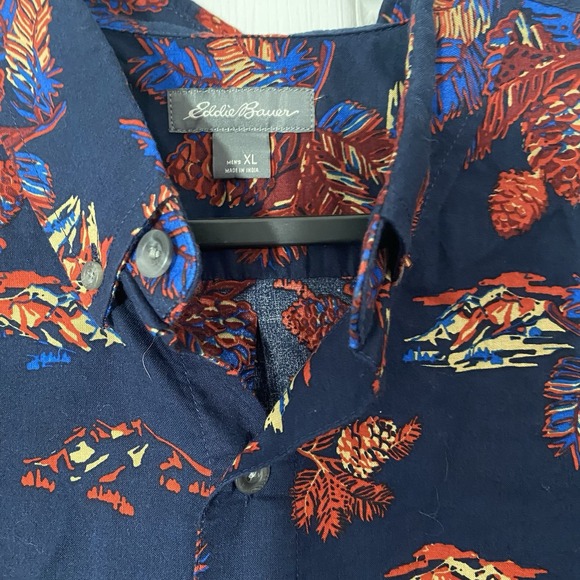 Eddie Bauer Men's Short Sleeve Button-Up Shirt XL Hawaiian Blue 100%‎ Cotton - Picture 3 of 5